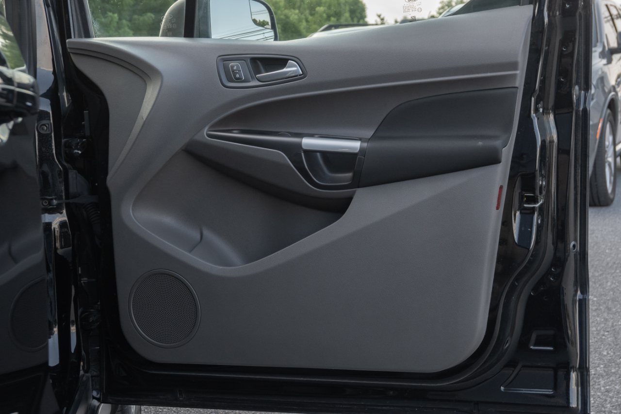 Ford Transit Connect Wagon XLT LWB w/Rear Liftgate 2020