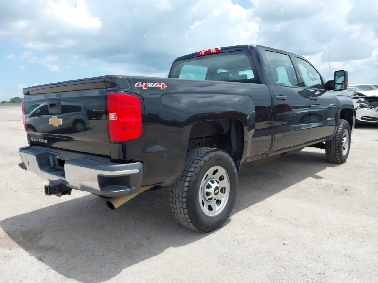 Chevrolet Silverado 3500HD 4WD Crew Cab 153.7" Work Truck 2017