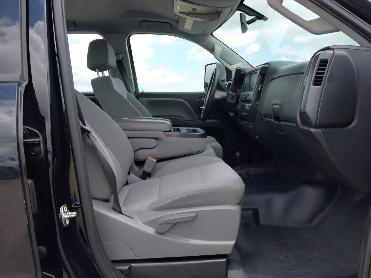 Chevrolet Silverado 3500HD 4WD Crew Cab 153.7" Work Truck 2017