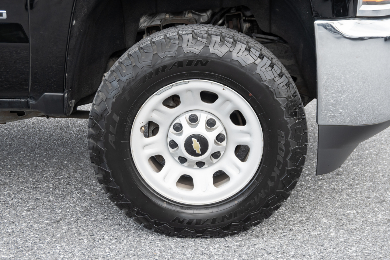Chevrolet Silverado 3500HD 4WD Crew Cab 153.7" Work Truck 2017