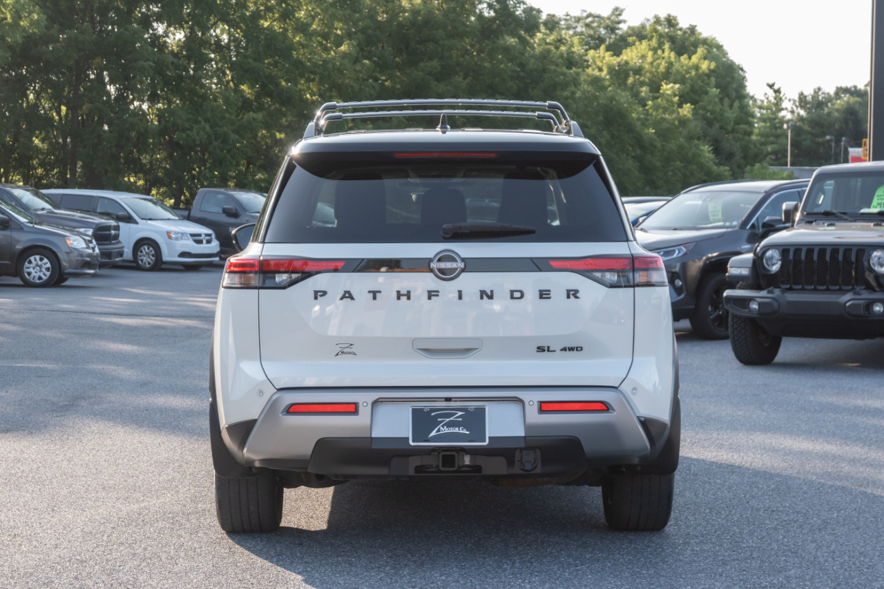 Nissan Pathfinder SL 4WD 2023