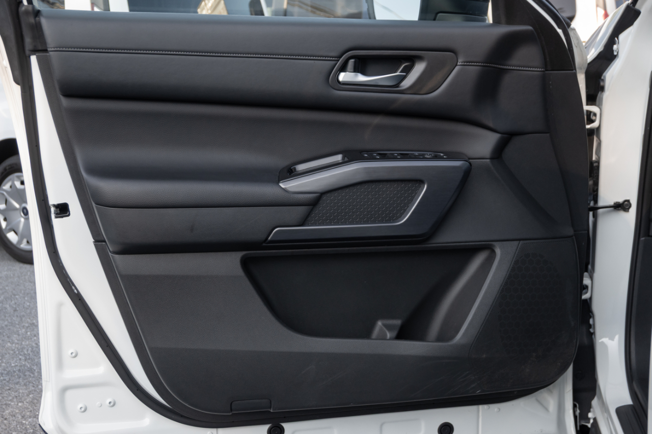 Nissan Pathfinder SL 4WD 2023