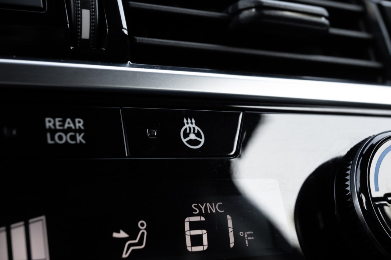 Nissan Pathfinder SL 4WD 2023