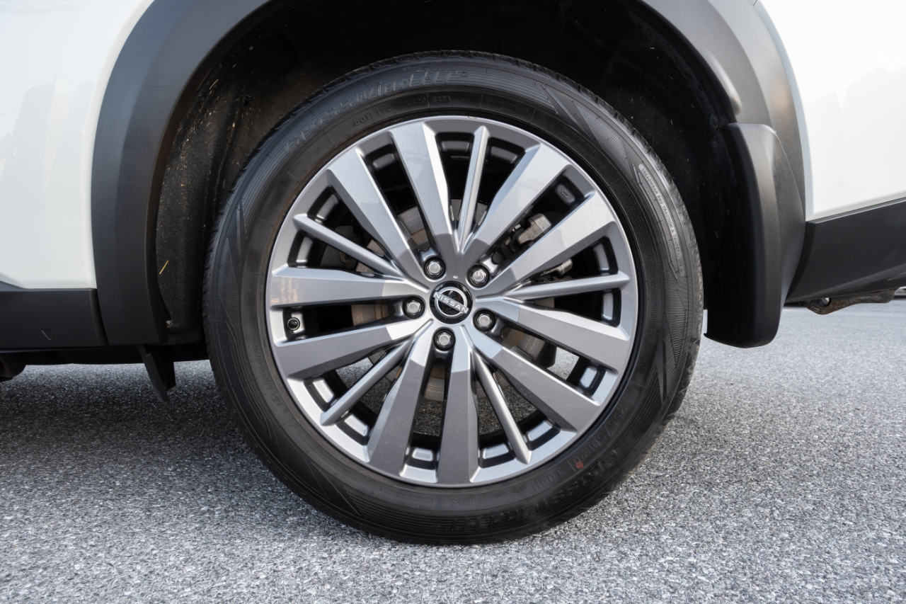 Nissan Pathfinder SL 4WD 2023