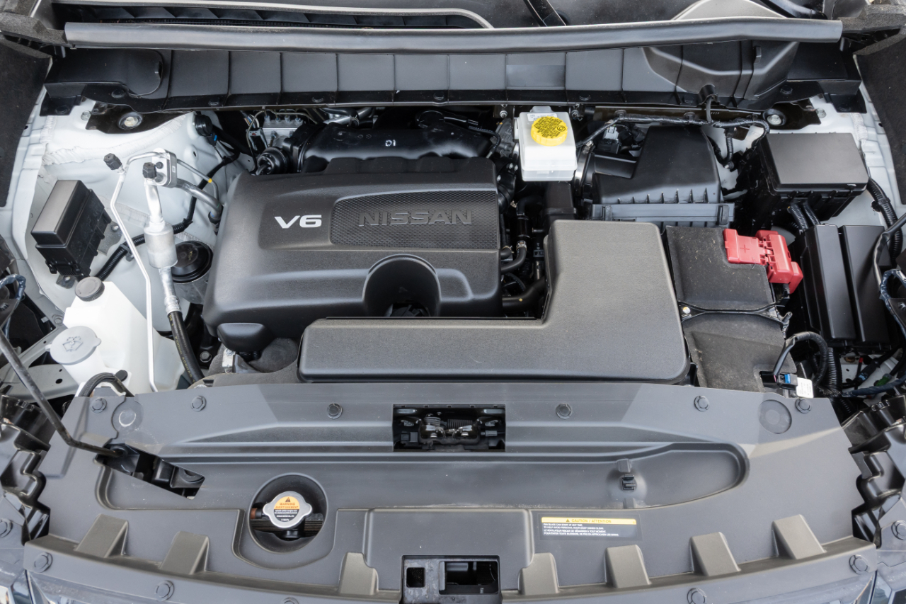 Nissan Pathfinder SL 4WD 2023