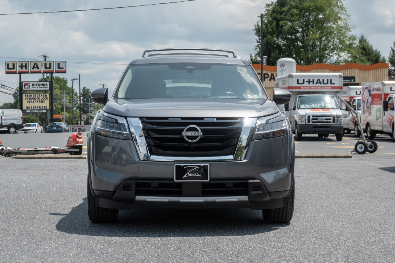 Nissan Pathfinder Platinum 4WD 2023