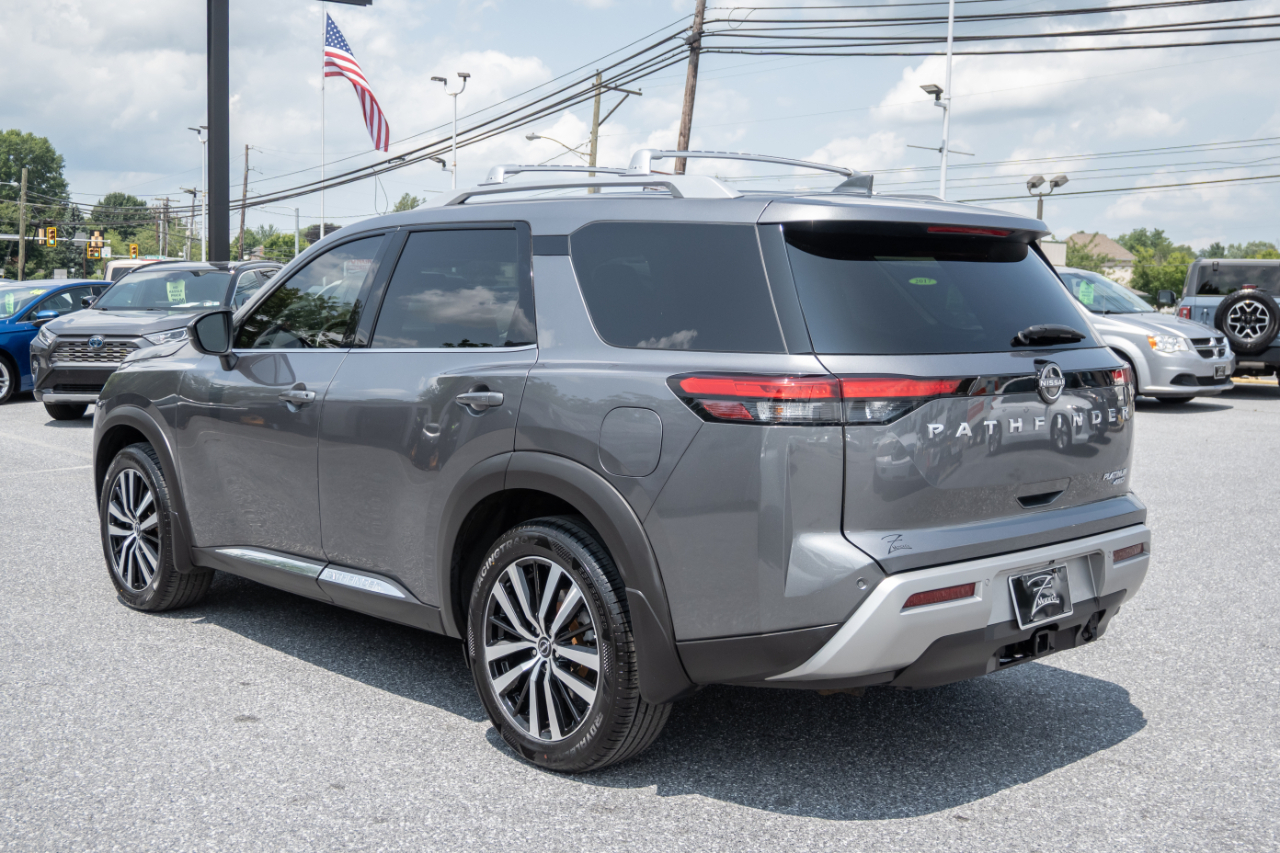 Nissan Pathfinder Platinum 4WD 2023