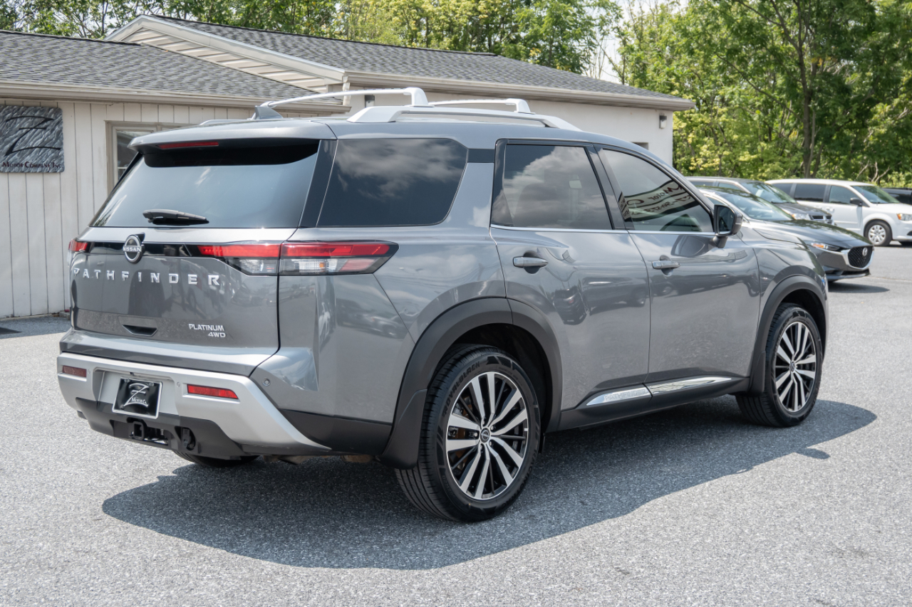 Nissan Pathfinder Platinum 4WD 2023