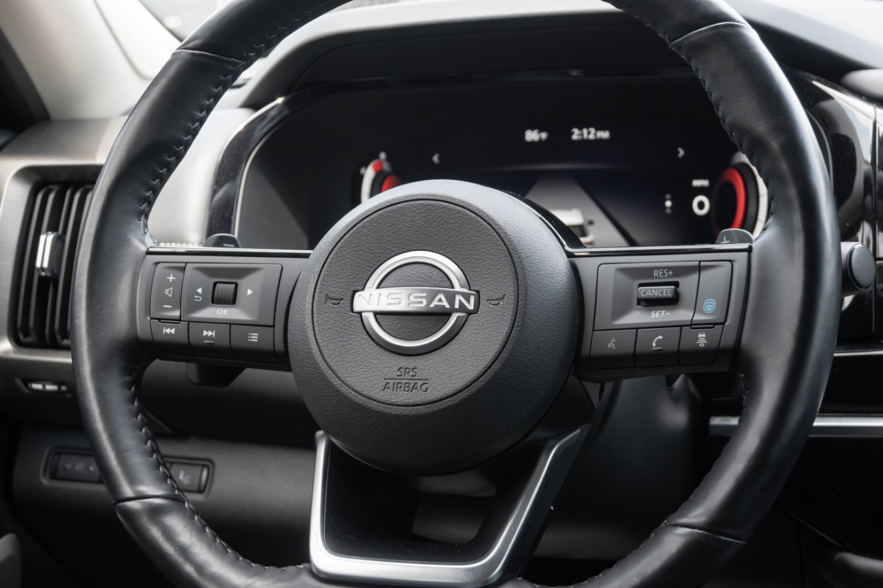 Nissan Pathfinder Platinum 4WD 2023