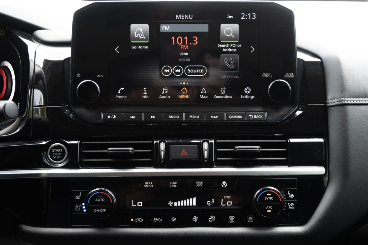 Nissan Pathfinder Platinum 4WD 2023