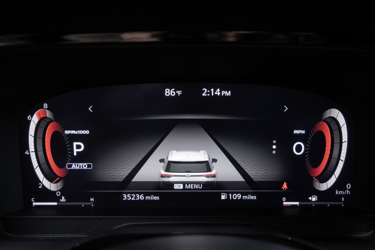 Nissan Pathfinder Platinum 4WD 2023