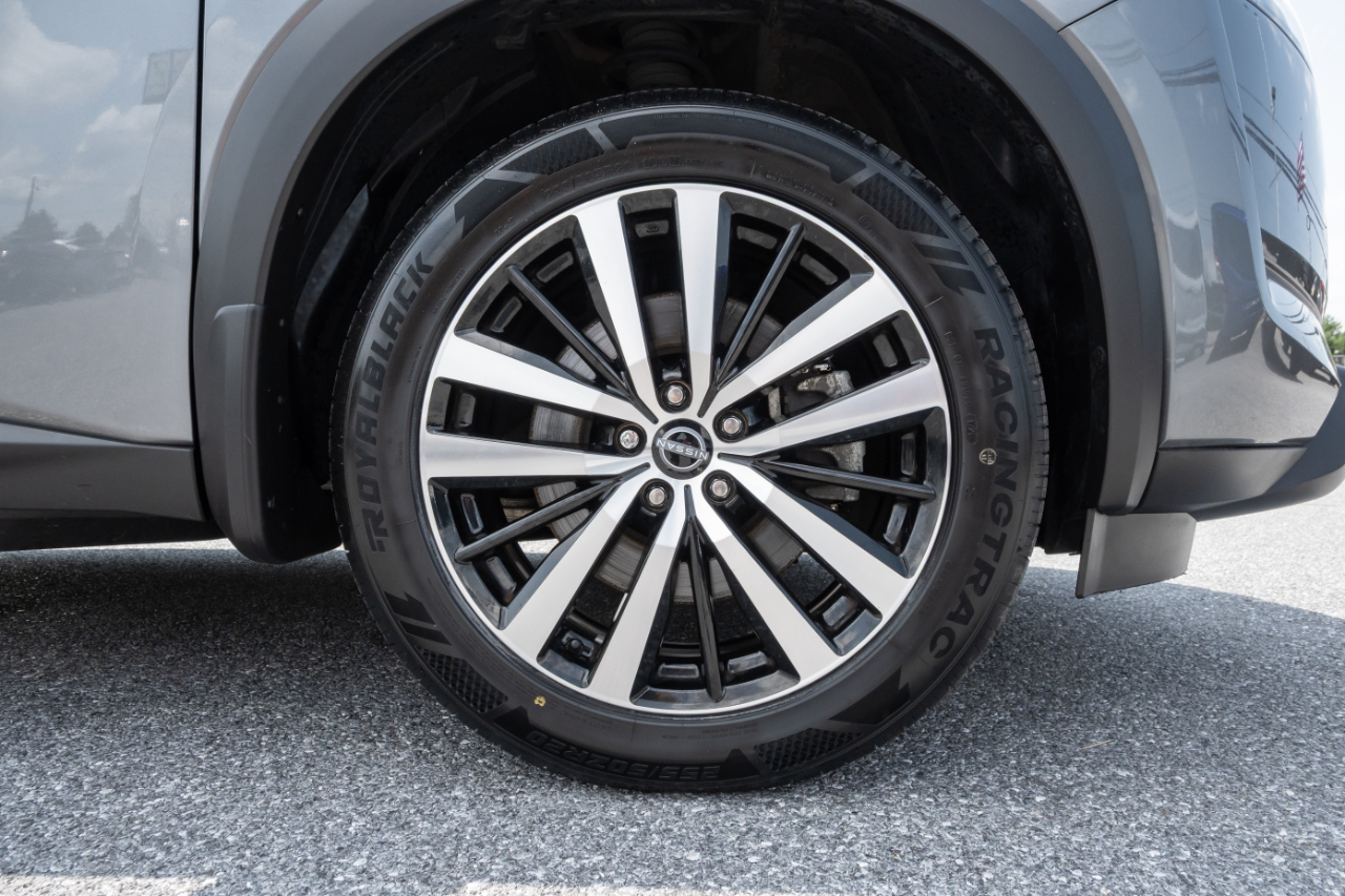 Nissan Pathfinder Platinum 4WD 2023