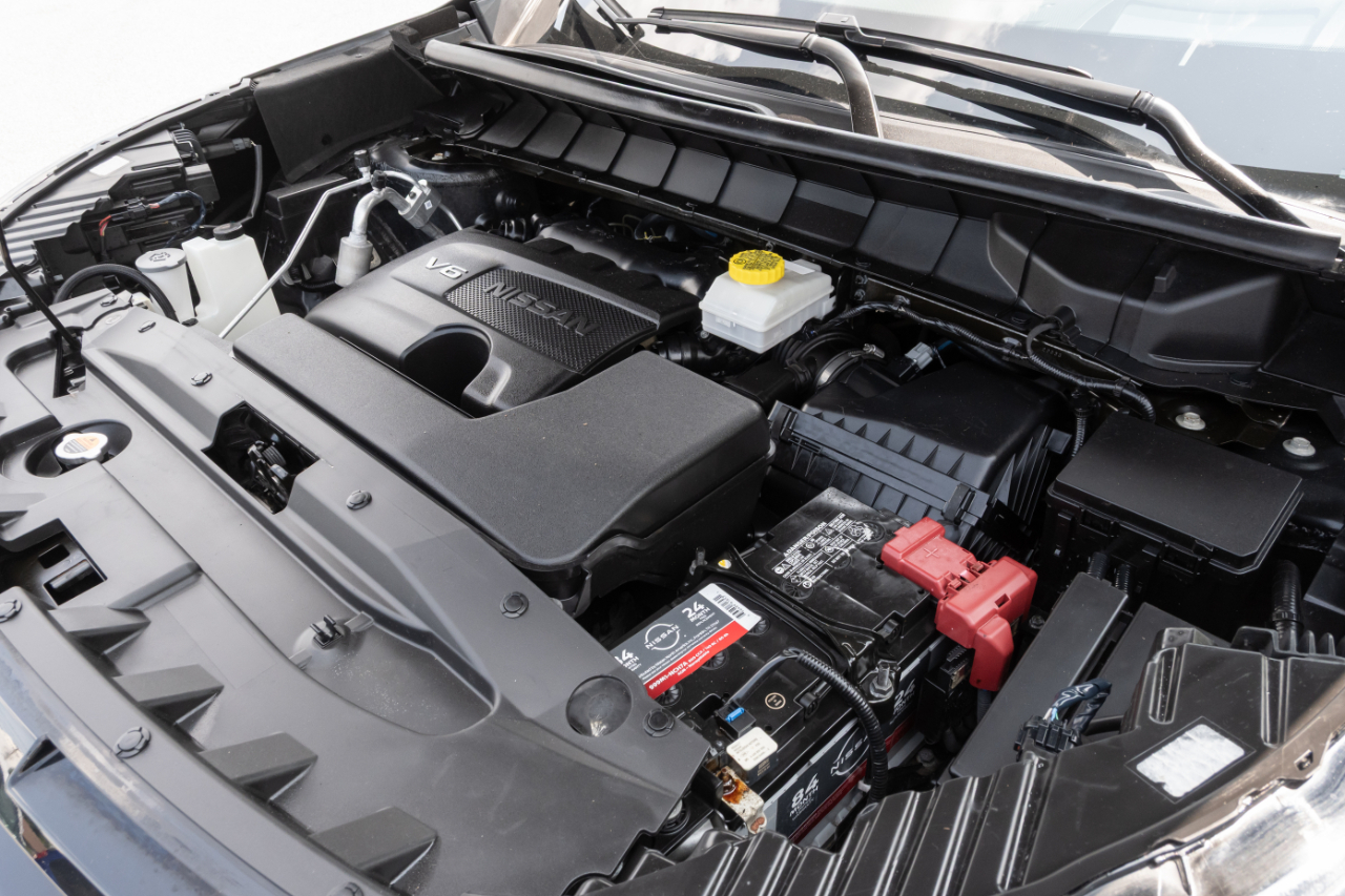 Nissan Pathfinder Platinum 4WD 2023