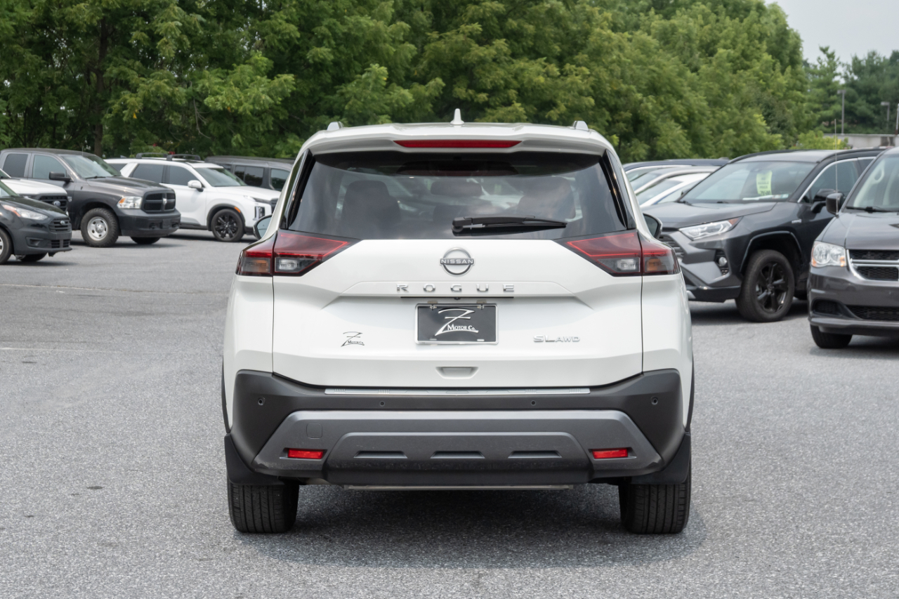 Nissan Rogue  2023
