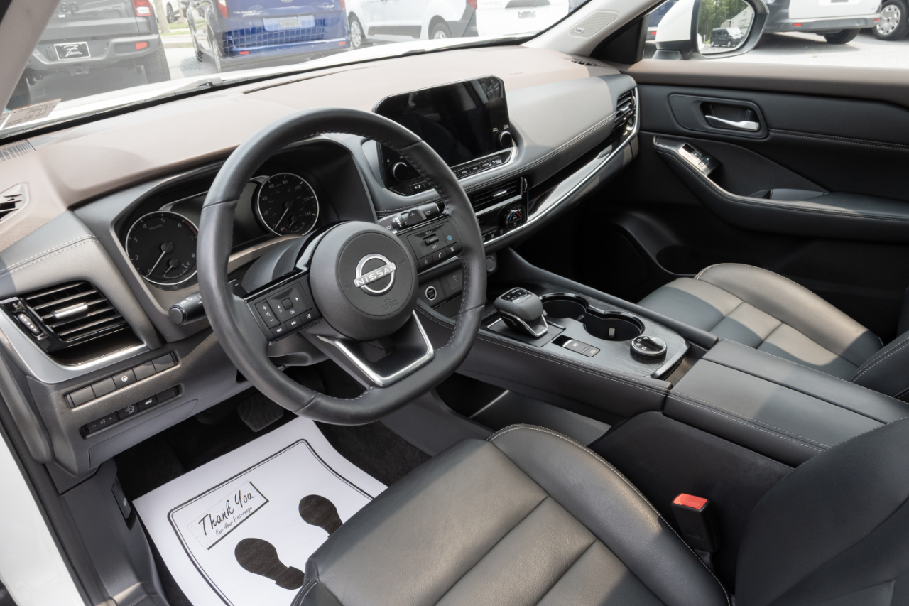 Nissan Rogue  2023