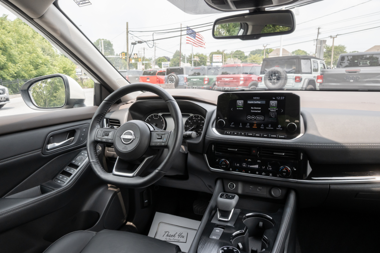Nissan Rogue  2023