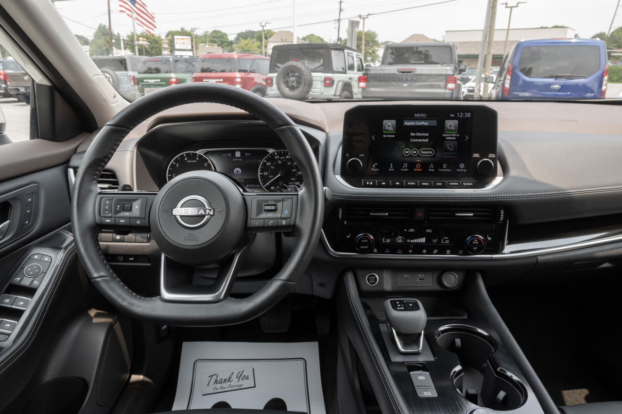 Nissan Rogue  2023