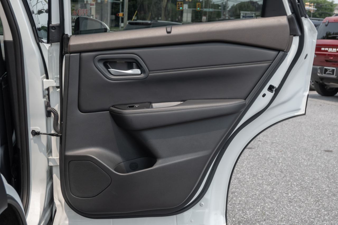 Nissan Rogue  2023