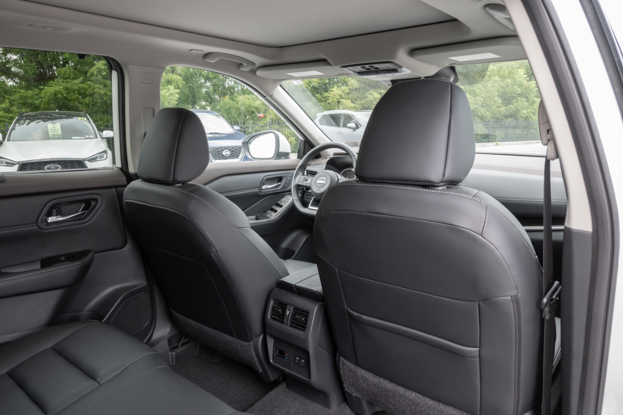 Nissan Rogue  2023