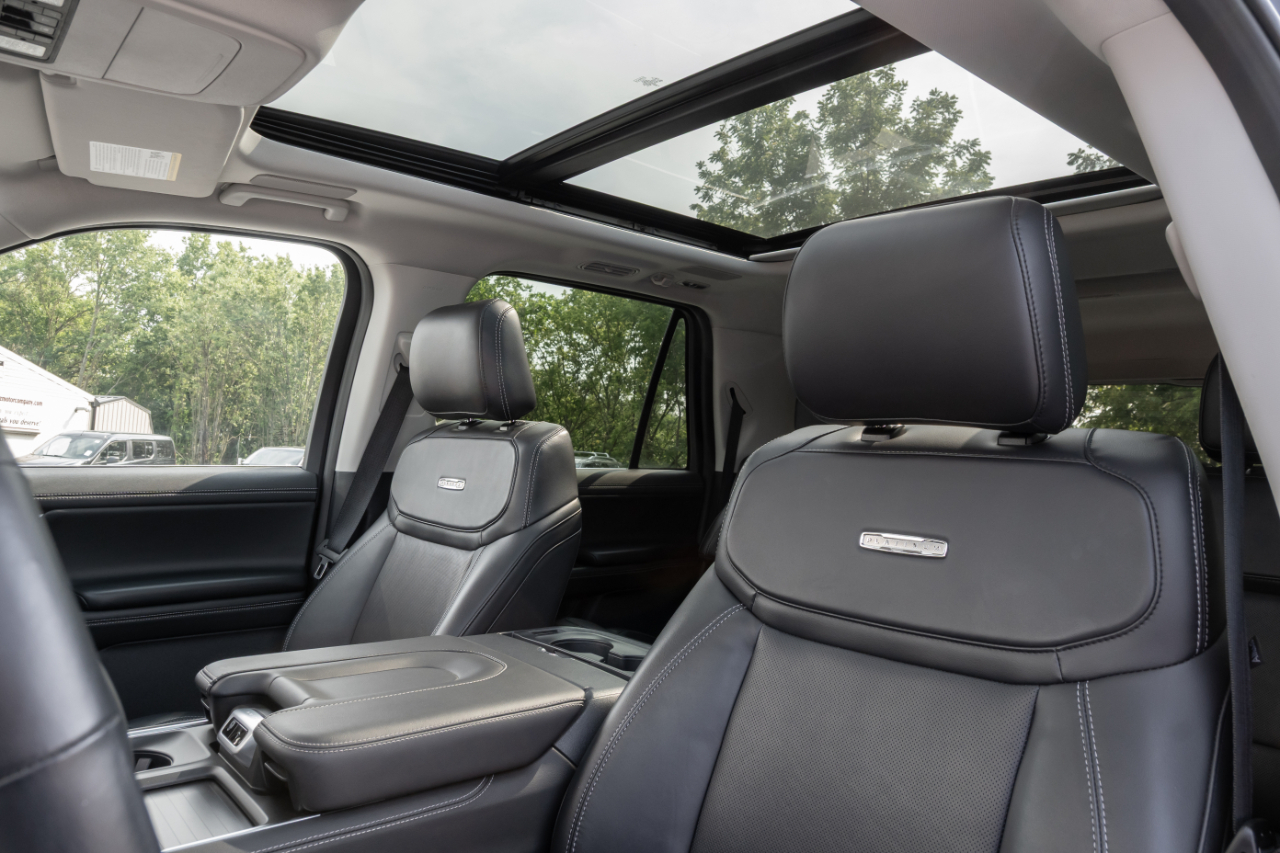 Ford Expedition Max Platinum 4x4 2025