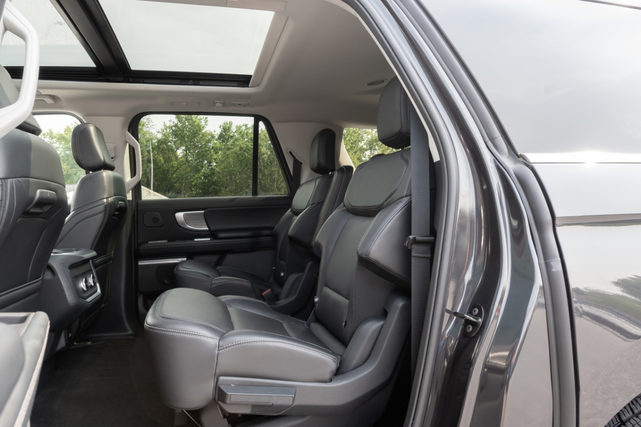 Ford Expedition Max Platinum 4x4 2025
