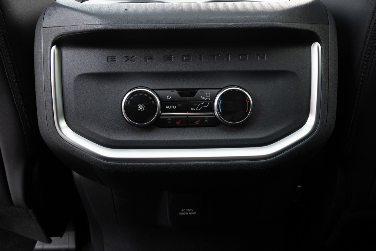 Ford Expedition Max Platinum 4x4 2025