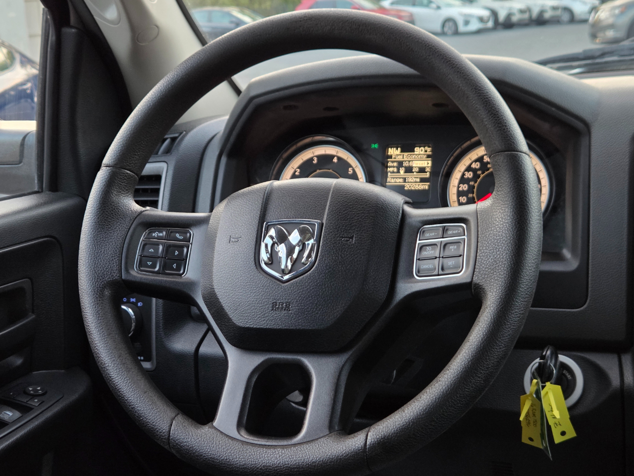 RAM 1500 4WD Quad Cab 140.5" Tradesman 2016