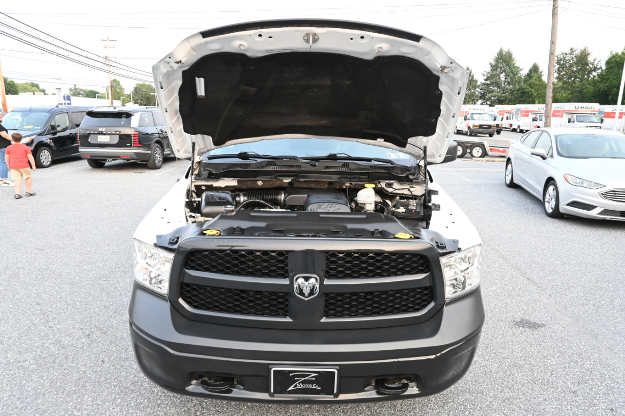 RAM 1500 Classic Tradesman 4x4 Crew Cab 5'7" Box 2021