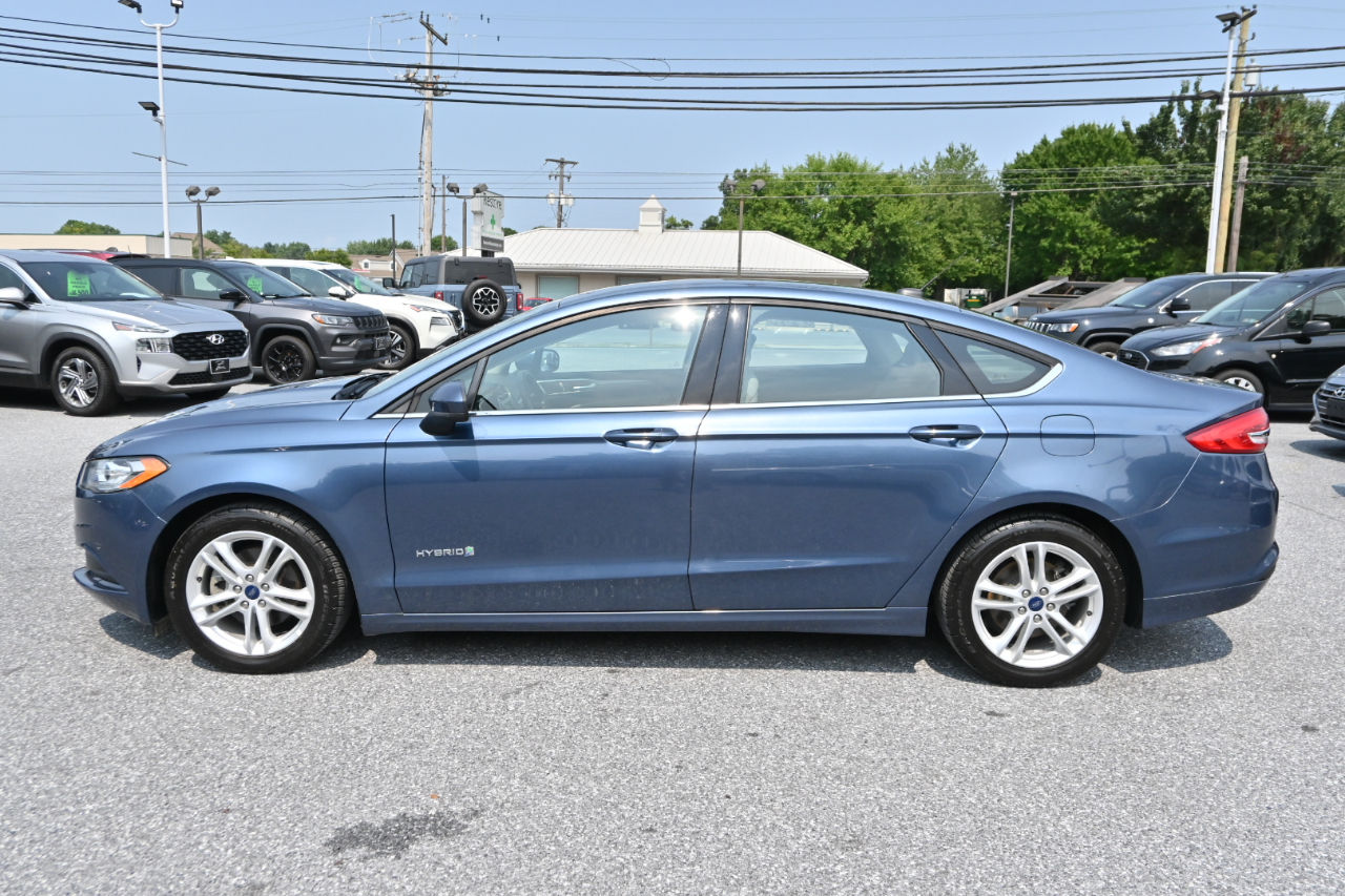 Ford Fusion Hybrid S FWD 2018