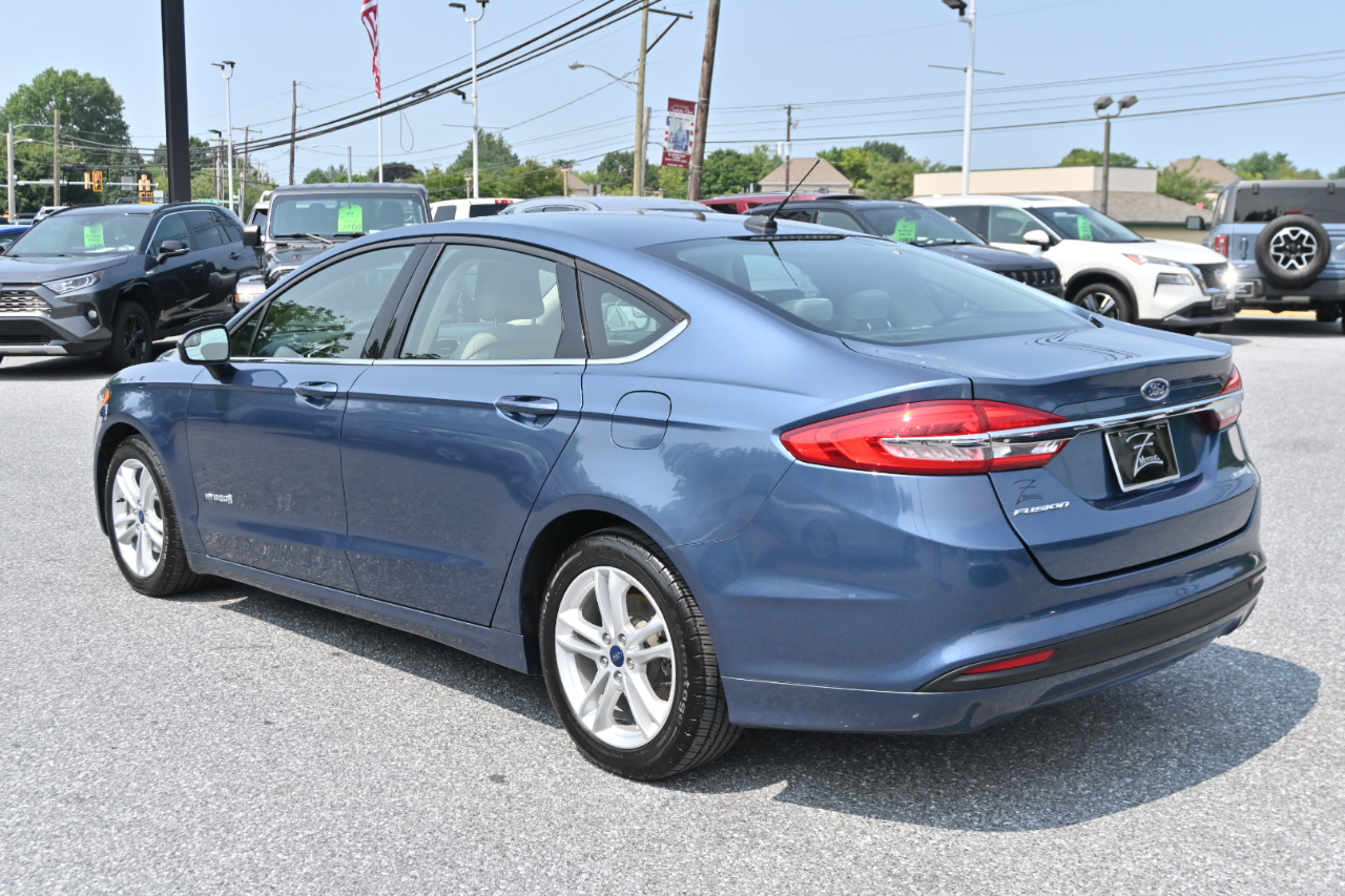 Ford Fusion Hybrid S FWD 2018