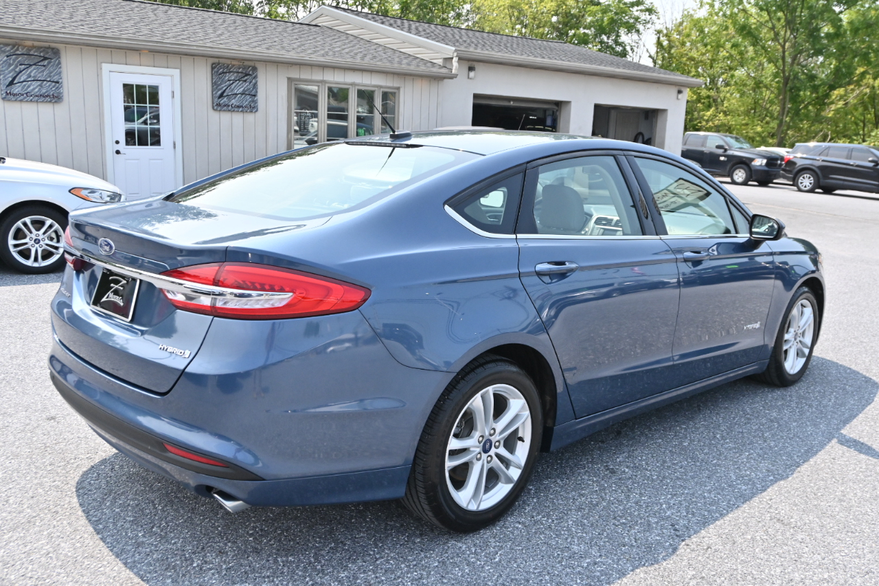 Ford Fusion Hybrid S FWD 2018