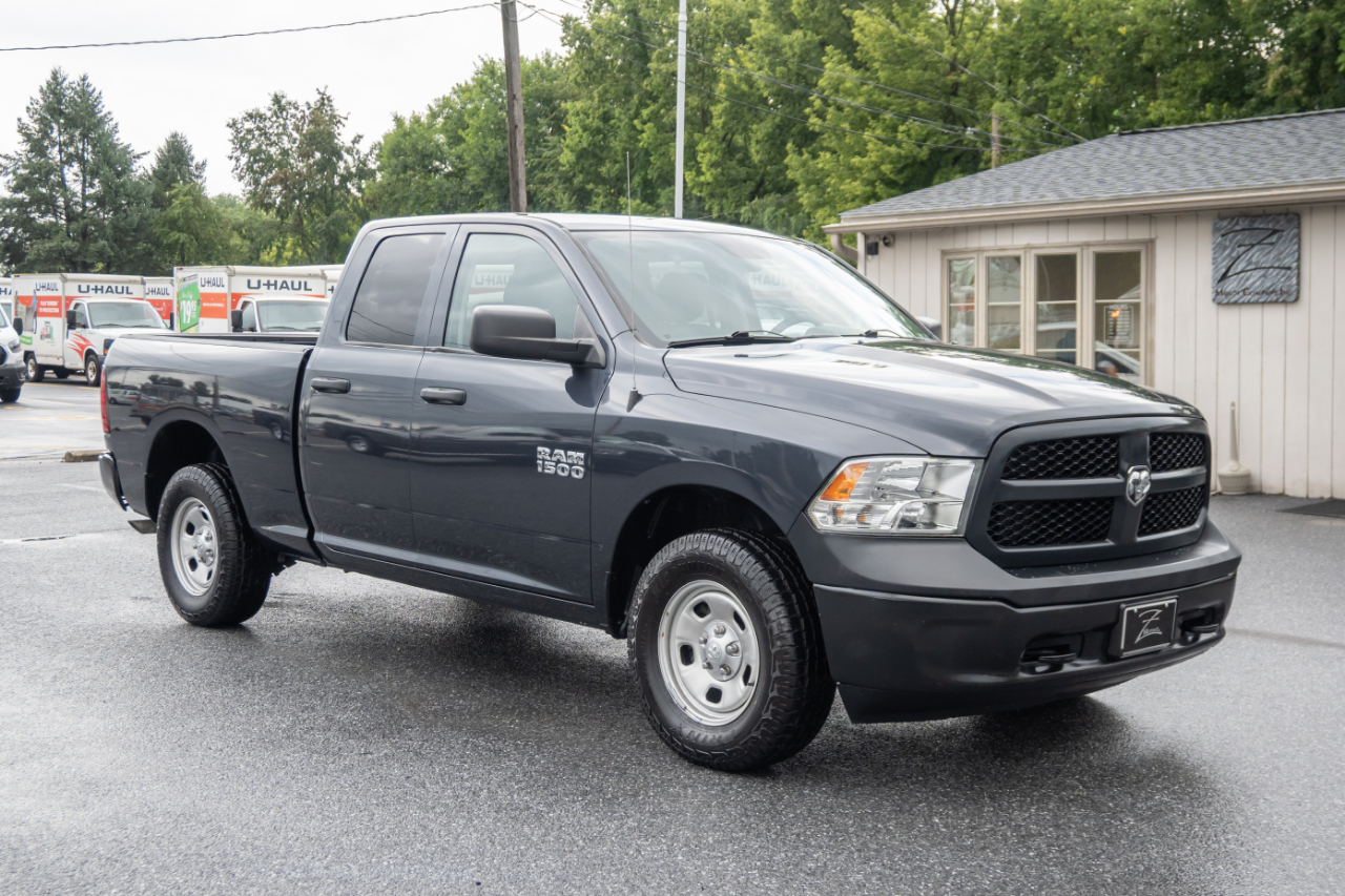 RAM 1500 Tradesman 4x4 Quad Cab 6'4" Box 2018