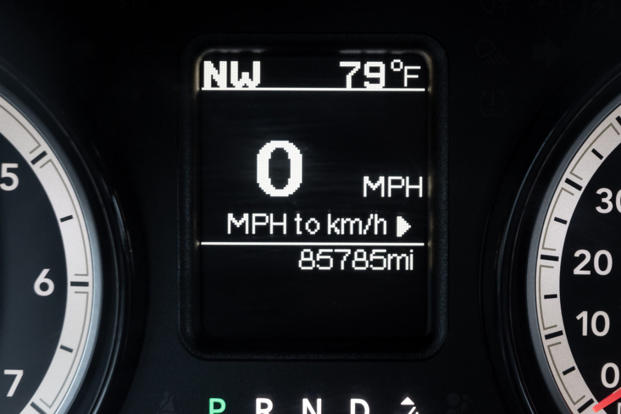 RAM 1500 Tradesman 4x4 Quad Cab 6'4" Box 2018