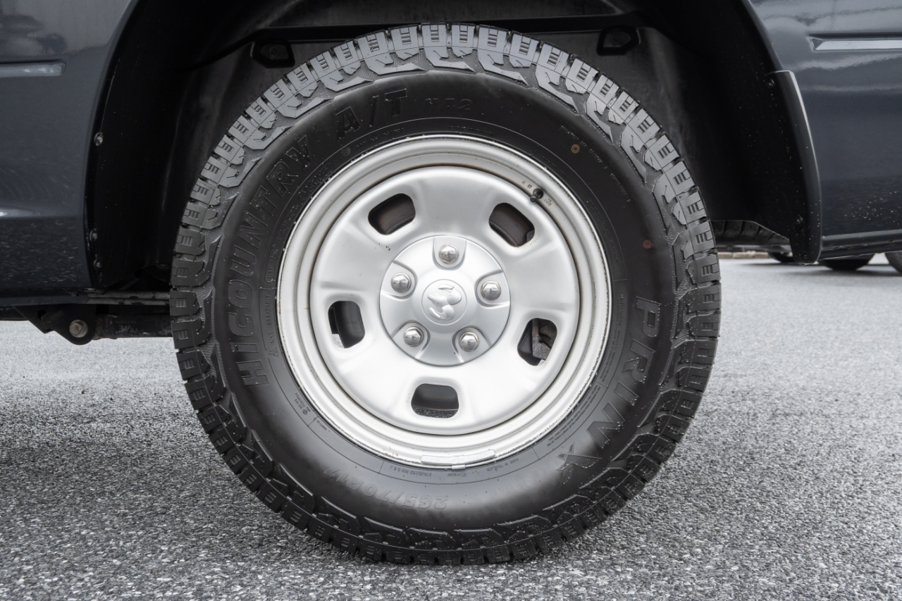 RAM 1500 Tradesman 4x4 Quad Cab 6'4" Box 2018