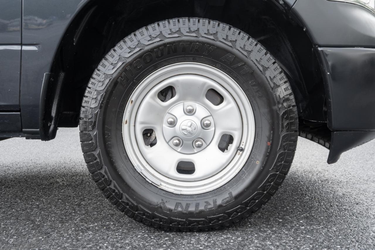 RAM 1500 Tradesman 4x4 Quad Cab 6'4" Box 2018