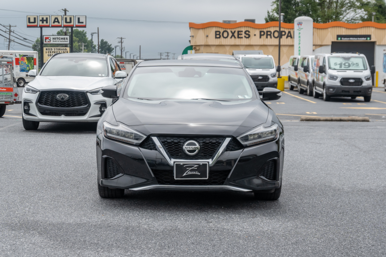 Nissan Maxima SV 2022