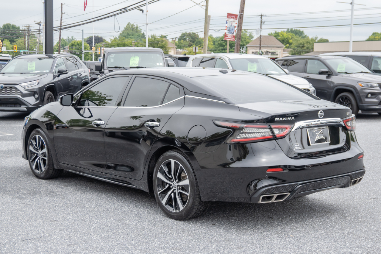 Nissan Maxima SV 2022