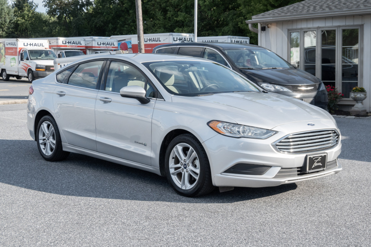 Ford Fusion Hybrid S FWD 2018