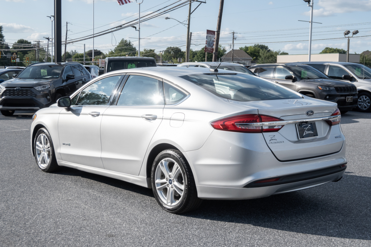 Ford Fusion Hybrid S FWD 2018