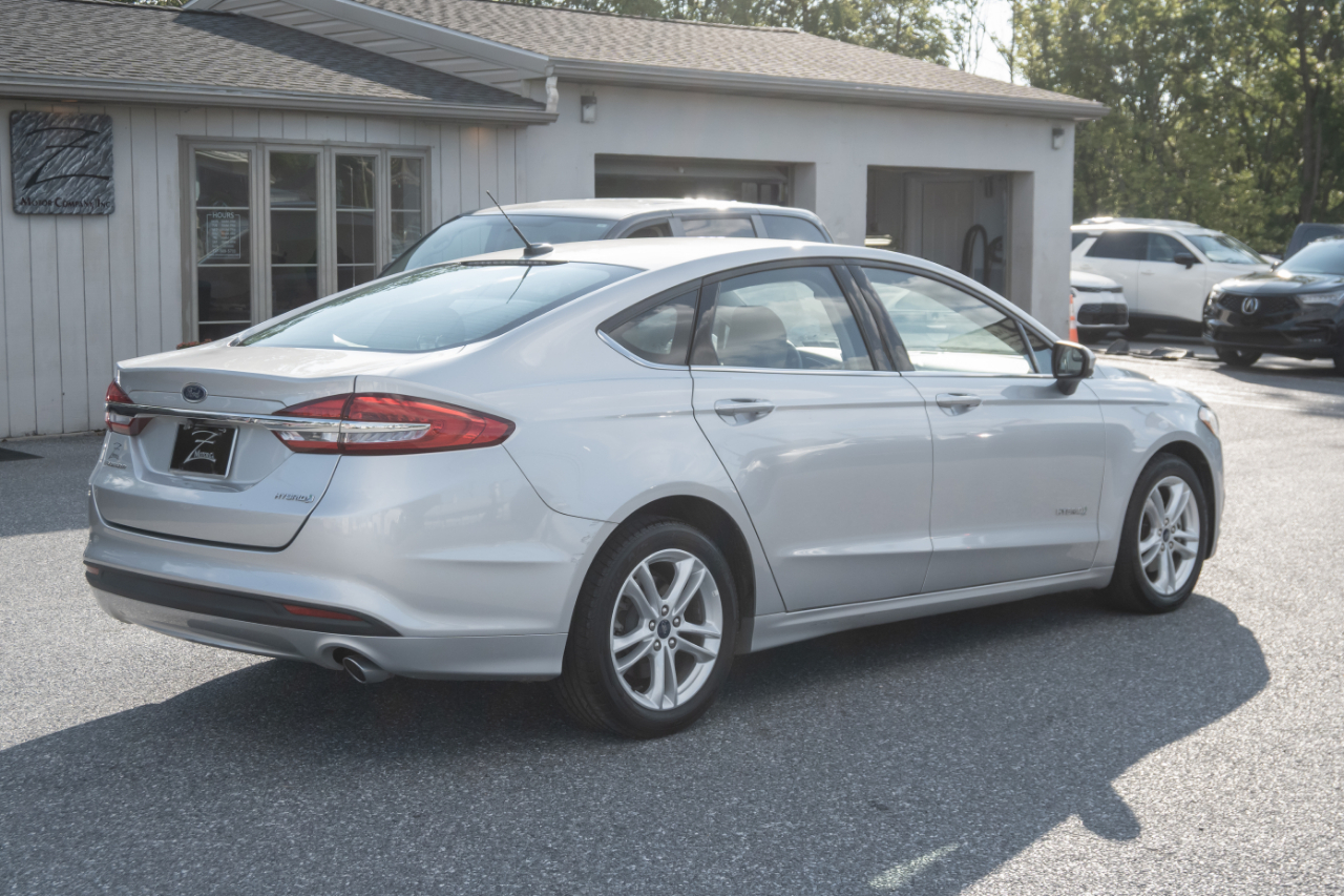 Ford Fusion Hybrid S FWD 2018