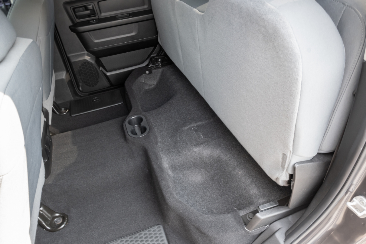 RAM 1500 Classic Tradesman 4x4 Crew Cab 5'7" Box 2019