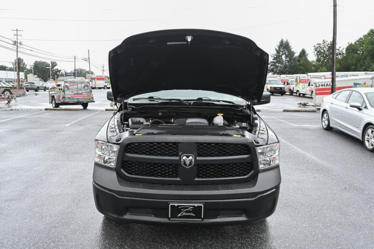 RAM 1500 Classic Tradesman 4x2 Reg Cab 8' Box 2019