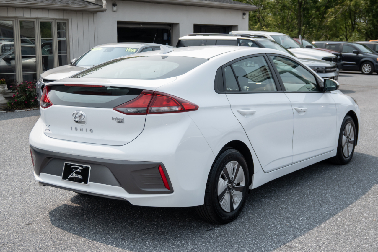 Hyundai Ioniq Hybrid Blue Hatchback 2021