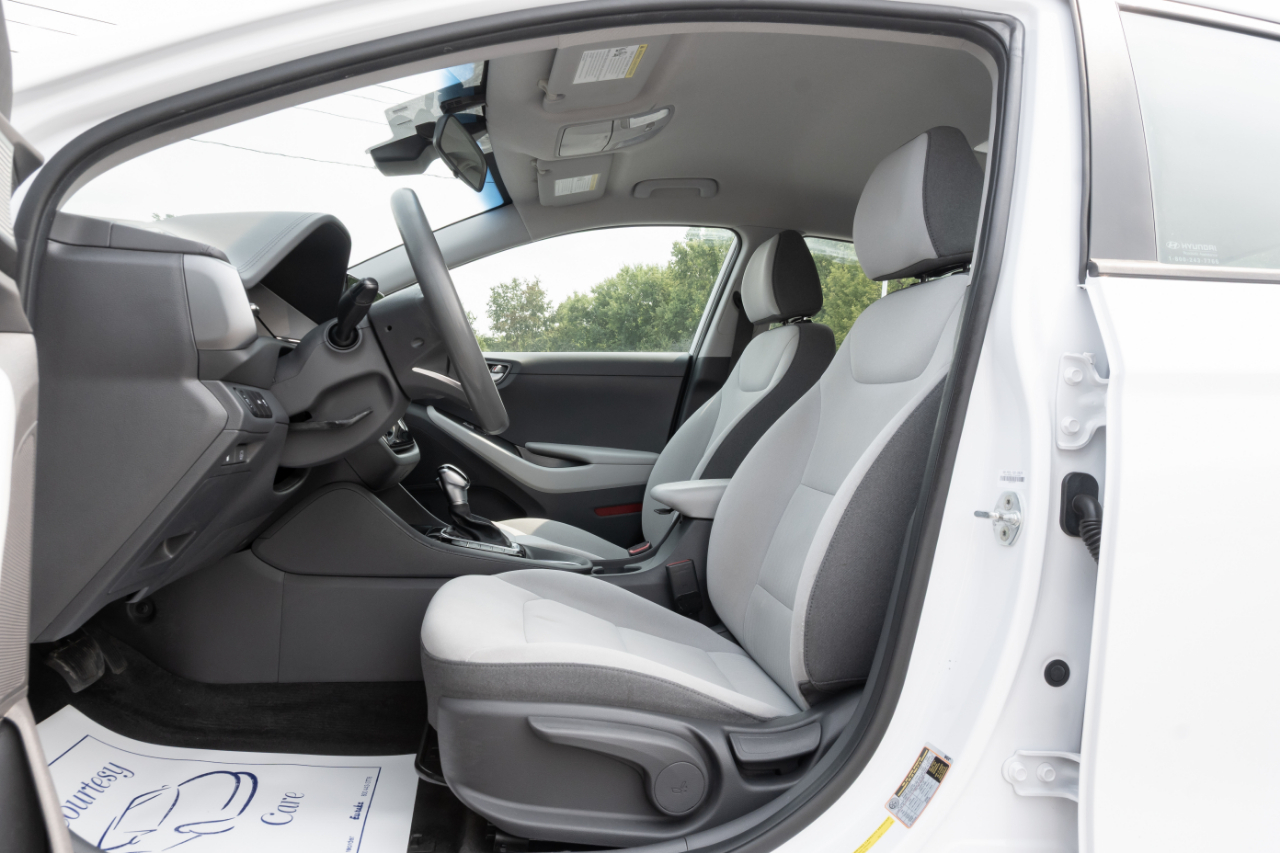 Hyundai Ioniq Hybrid Blue Hatchback 2021
