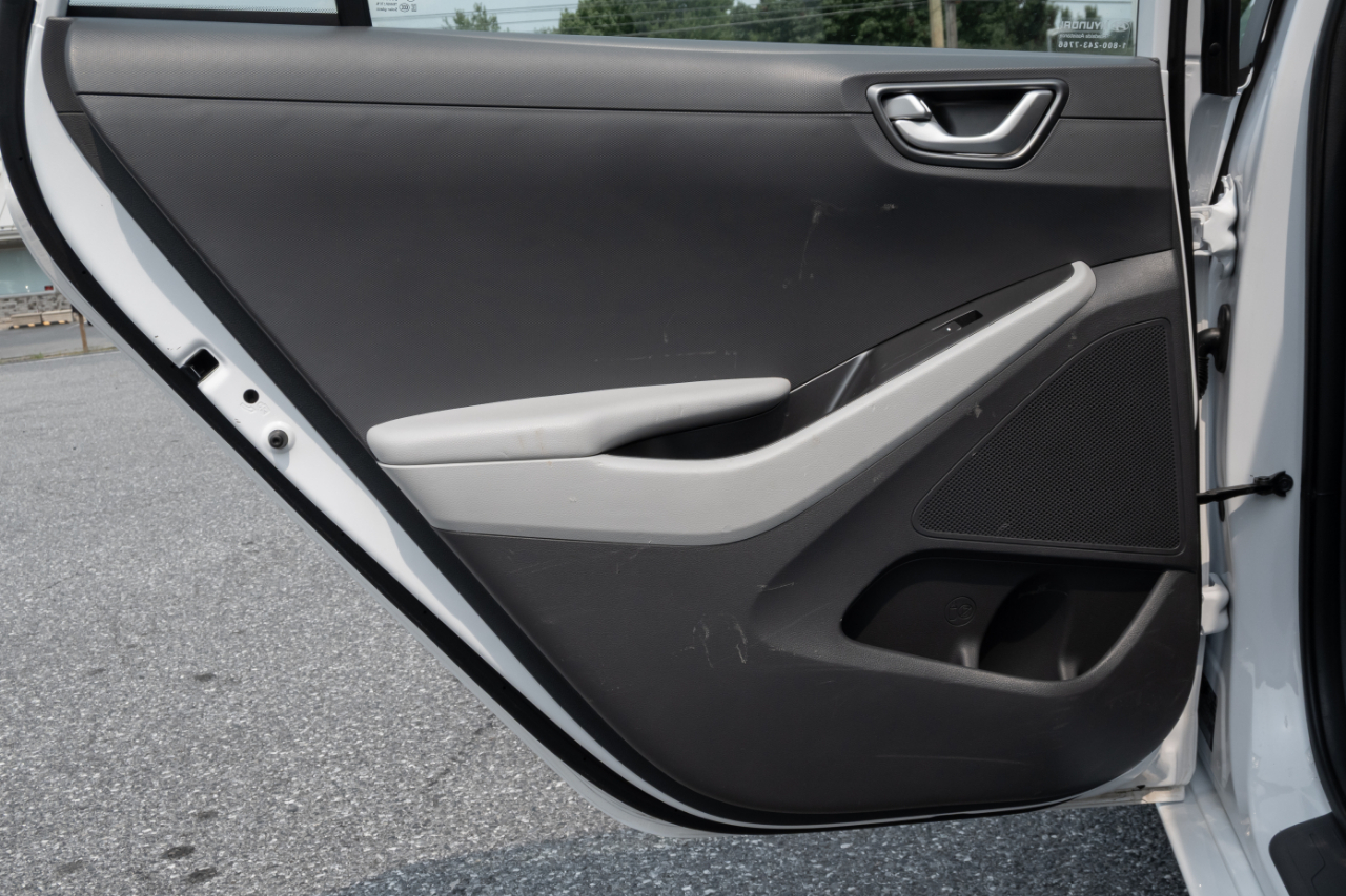 Hyundai Ioniq Hybrid Blue Hatchback 2021