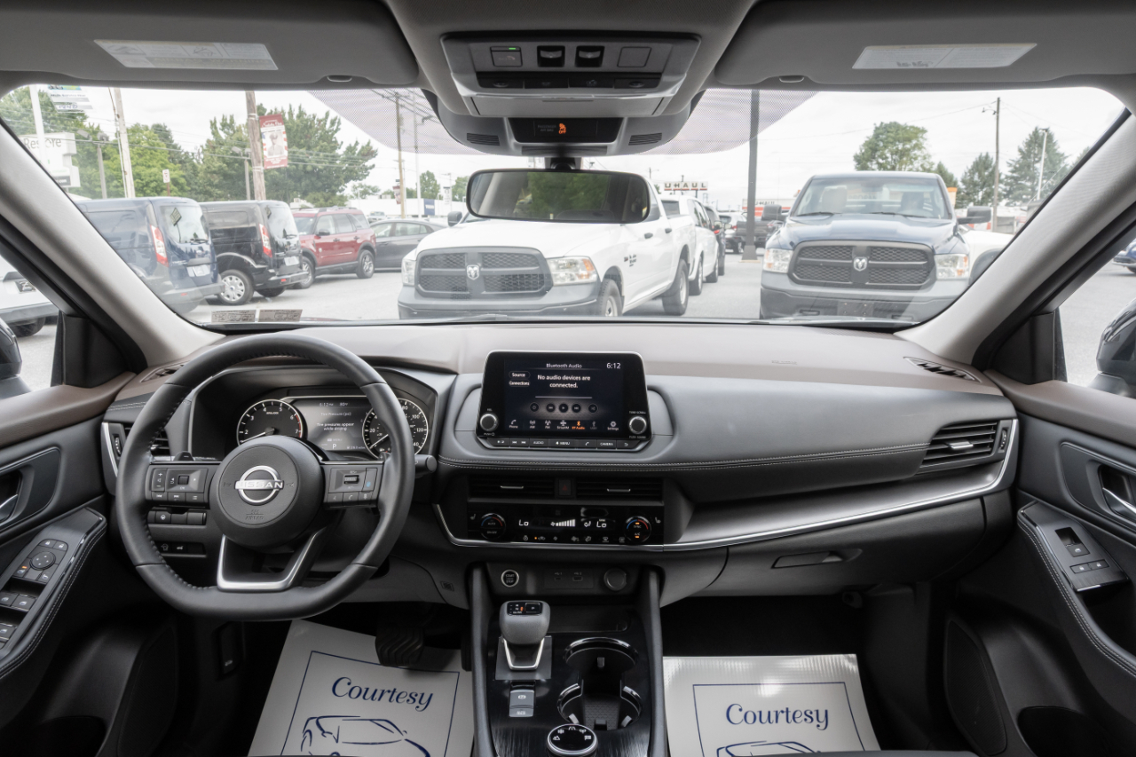 Nissan Rogue  2023