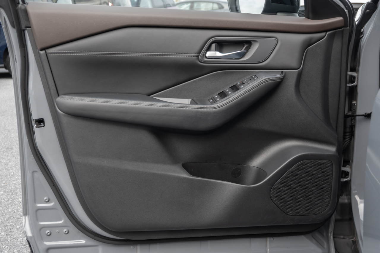 Nissan Rogue  2023