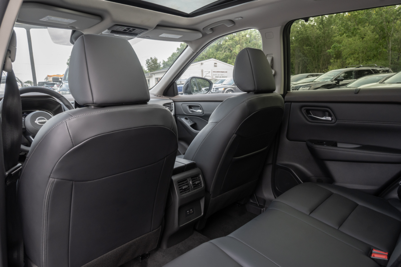 Nissan Rogue  2023