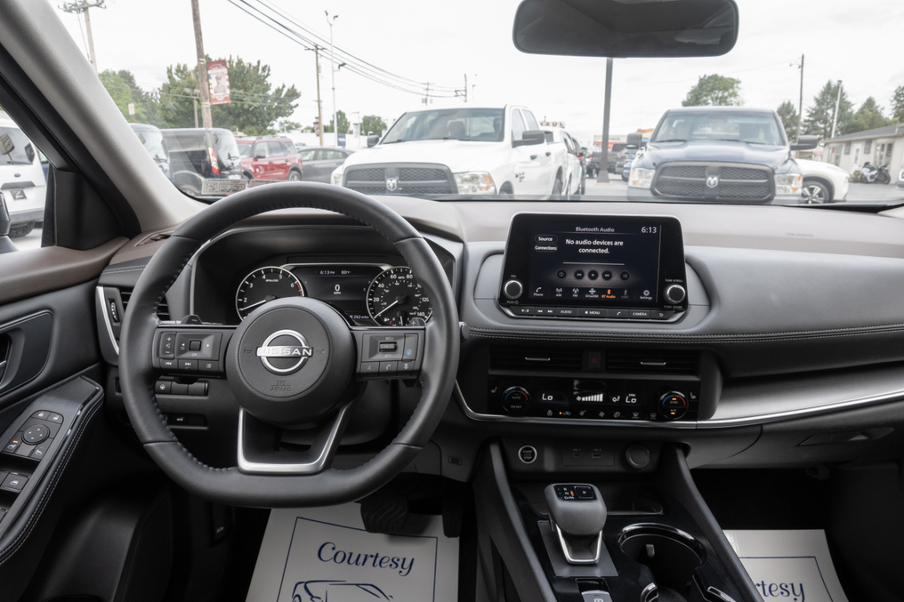 Nissan Rogue  2023