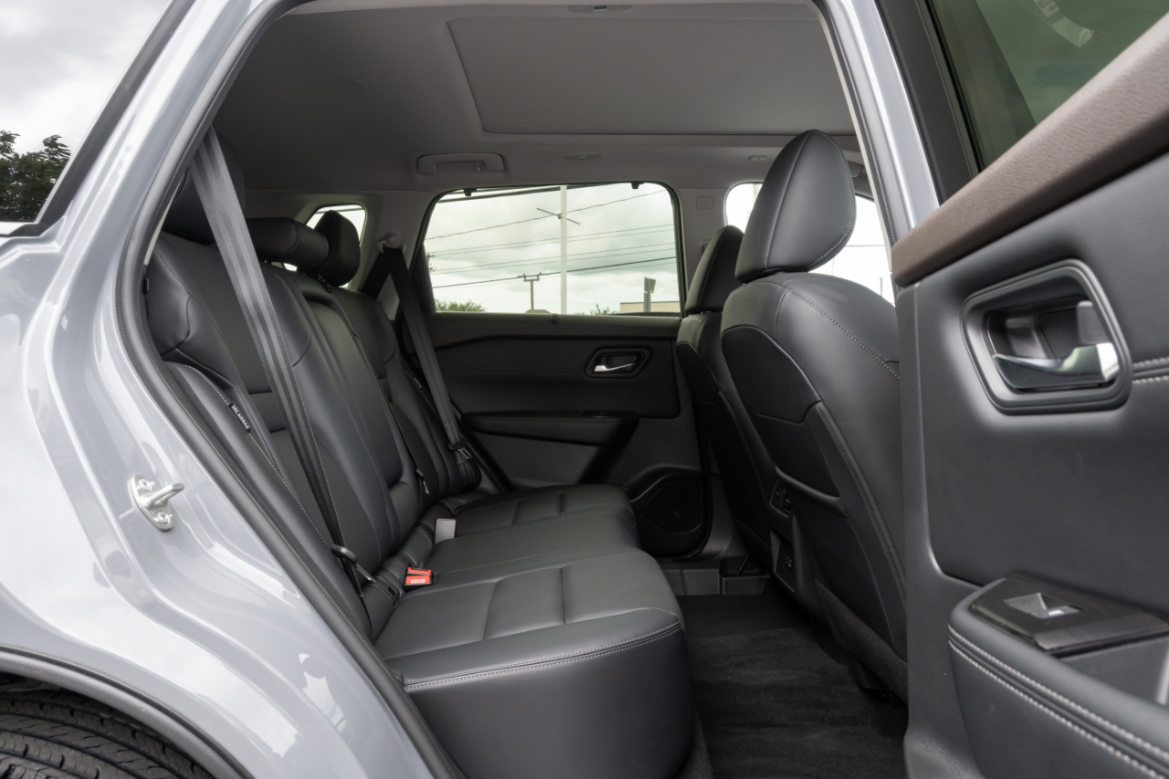 Nissan Rogue  2023
